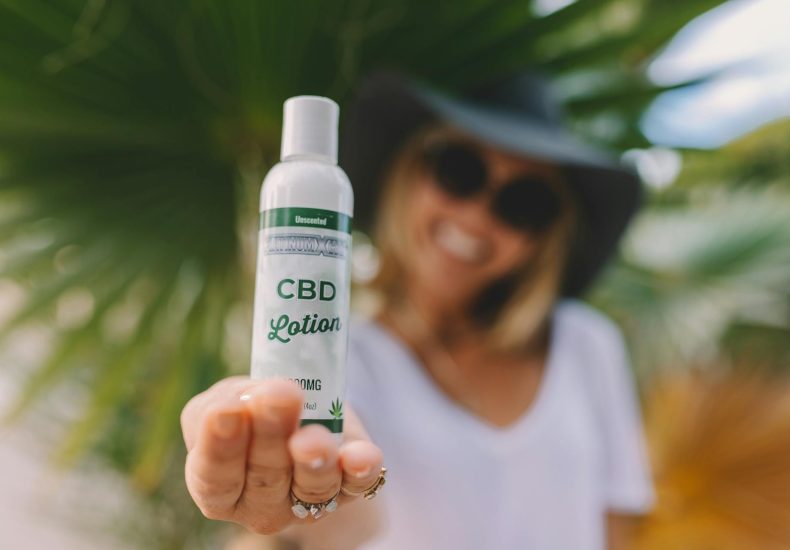 Best CBD Skincare Products For Acne and Inflammation