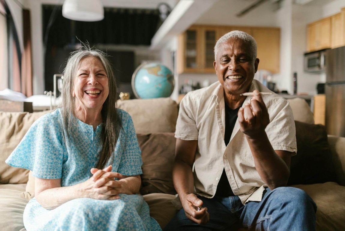 Cannabis and Aging: Weed Benefits for Seniors in 2024